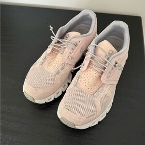 On cloud light pink 5.5